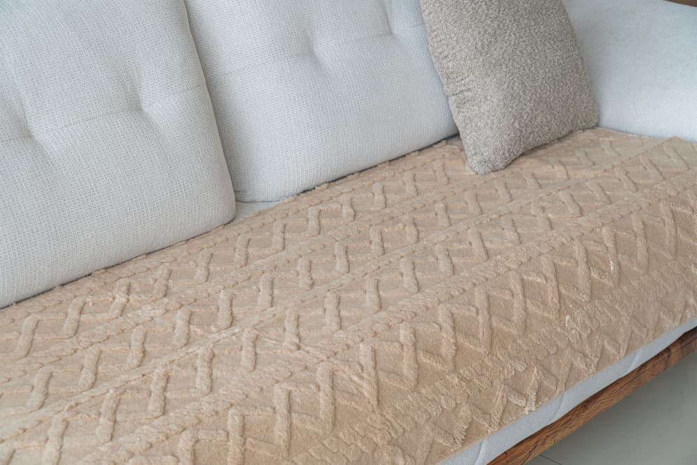 Picture of a sofa cover produced by Ekismor